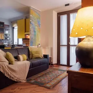 Stylish Boutique Apartment-city Center Milan